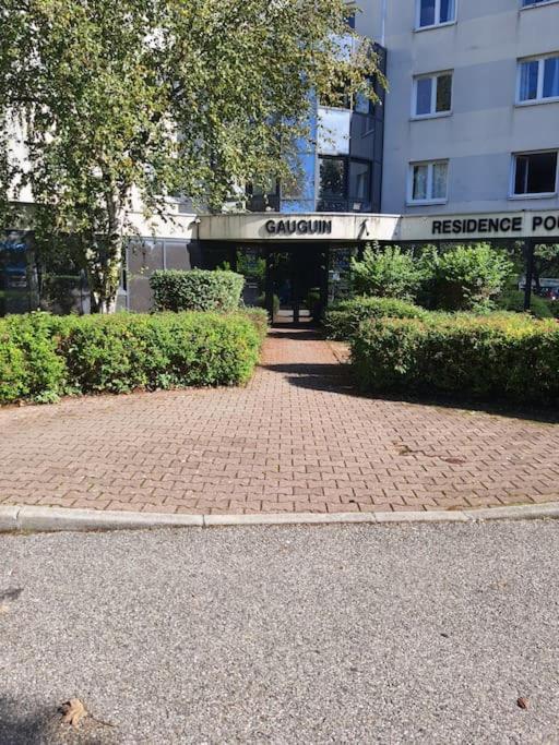 Studio au calme dans résidence Gauguin pour location courte durée et étudiants Gières Extérieur photo