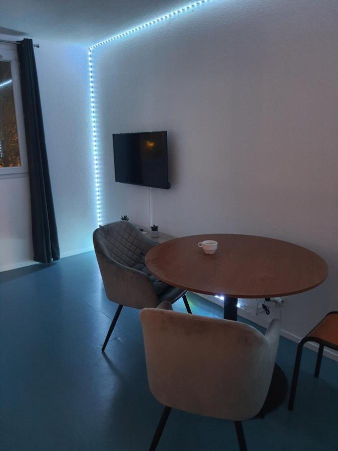 Studio au calme dans résidence Gauguin pour location courte durée et étudiants Gières Extérieur photo